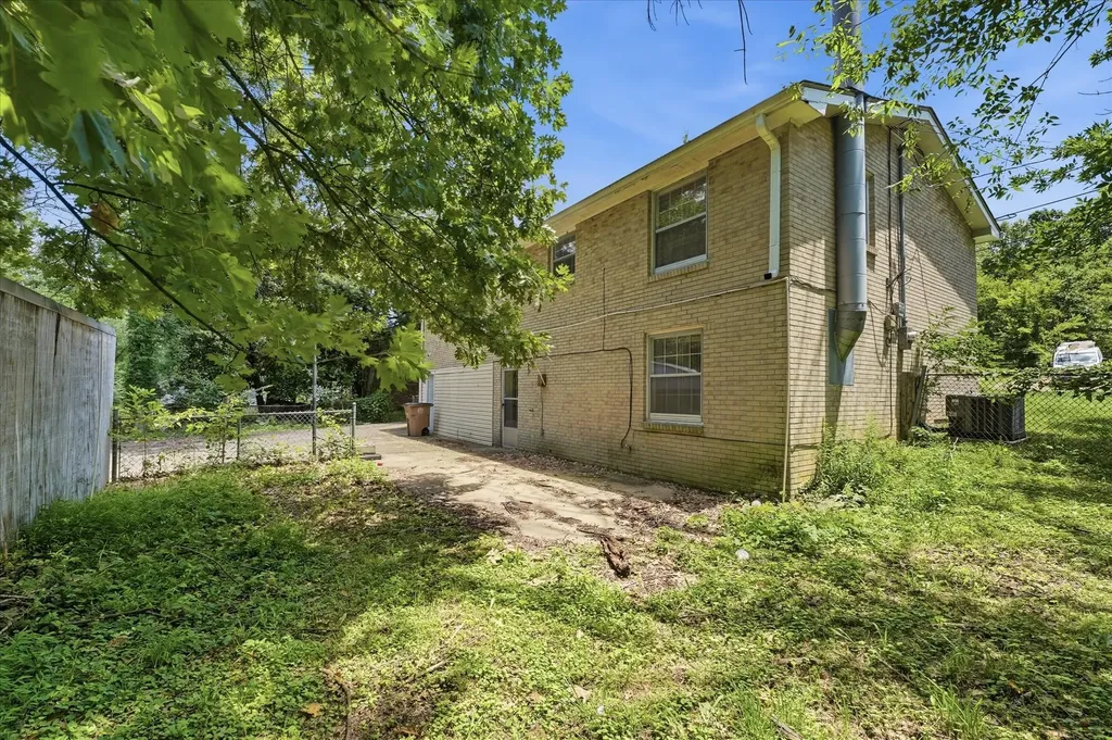 413 Clearwater Drive Nashville TN 37217