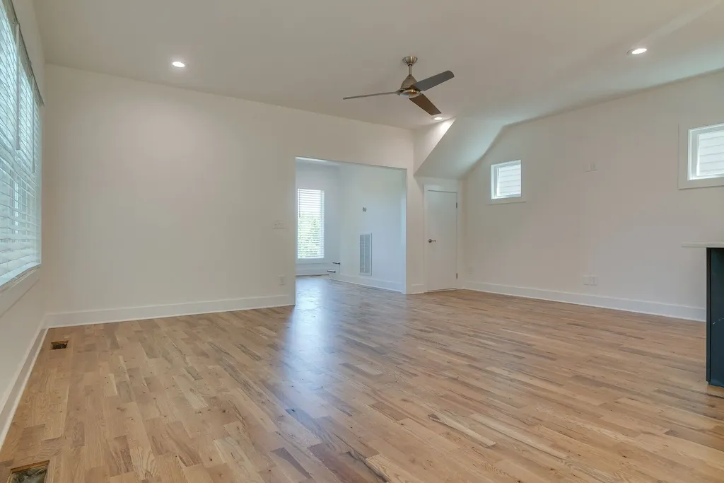 2420 Stivers Street Nashville TN 37218