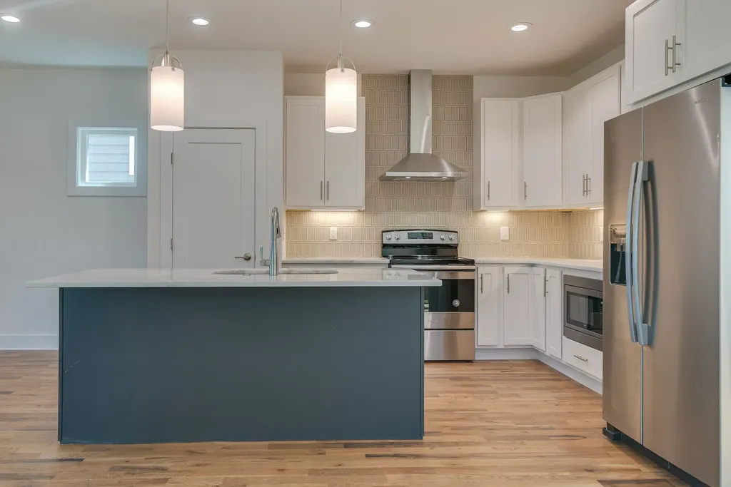 2420 Stivers Street Nashville TN 37218