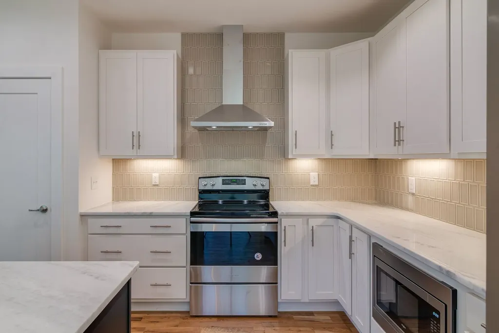 2420 Stivers Street Nashville TN 37218