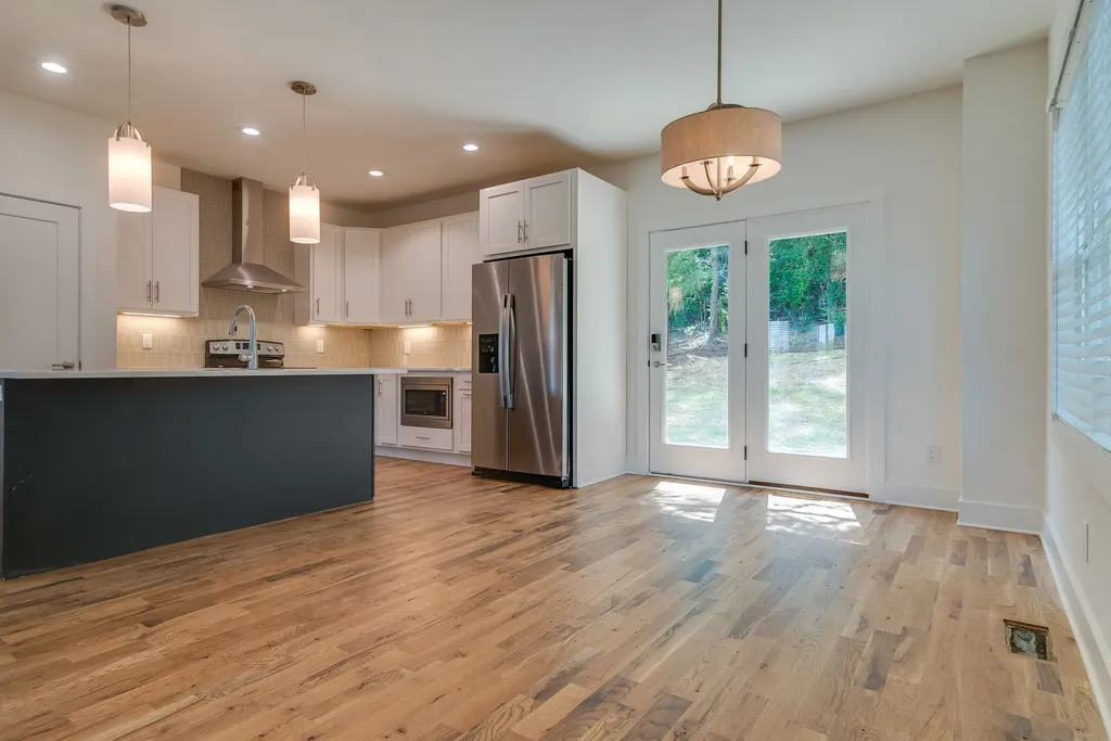 2420 Stivers Street Nashville TN 37218