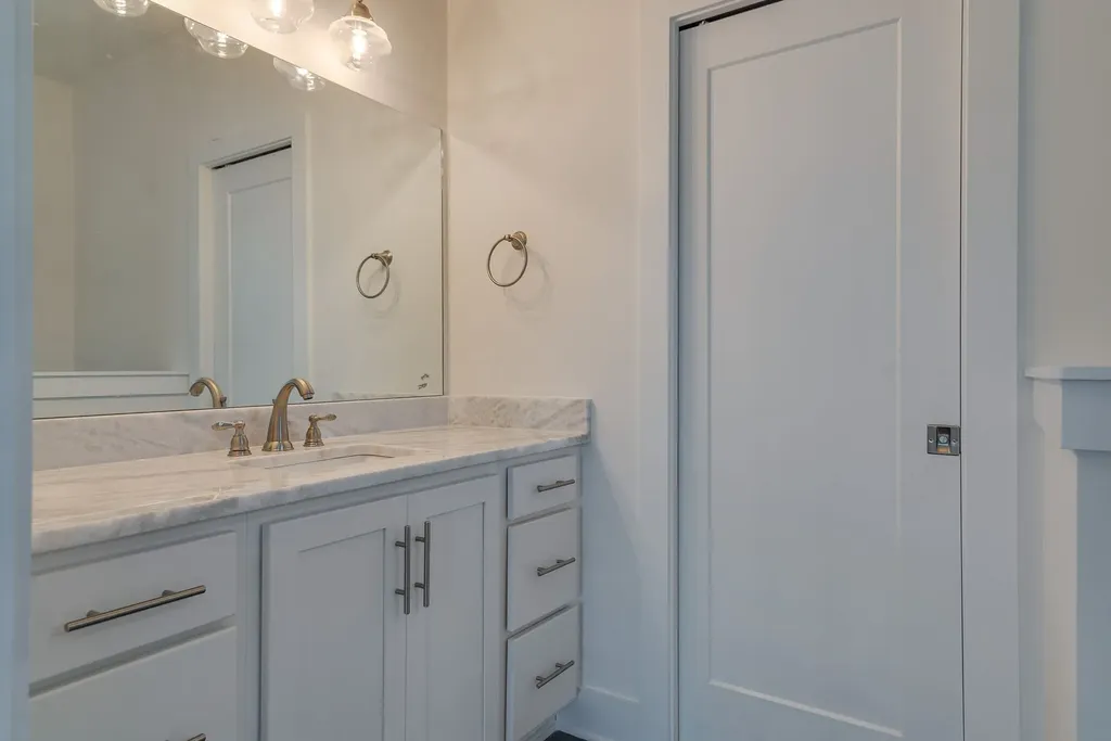2420 Stivers Street Nashville TN 37218