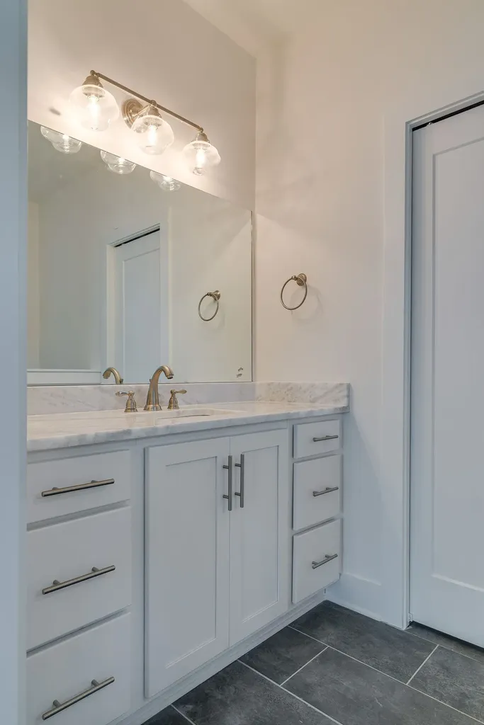 2420 Stivers Street Nashville TN 37218