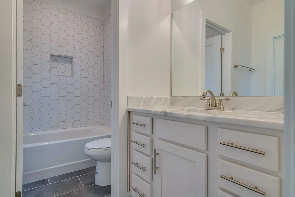 2420 Stivers Street Nashville TN 37218