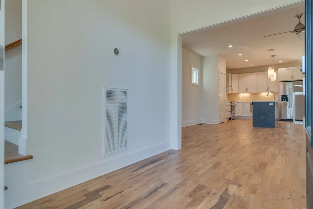 2420 Stivers Street Nashville TN 37218