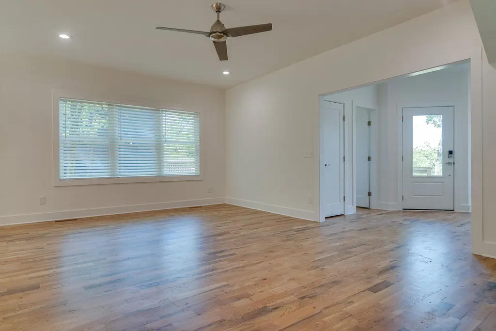 2420 Stivers Street Nashville TN 37218