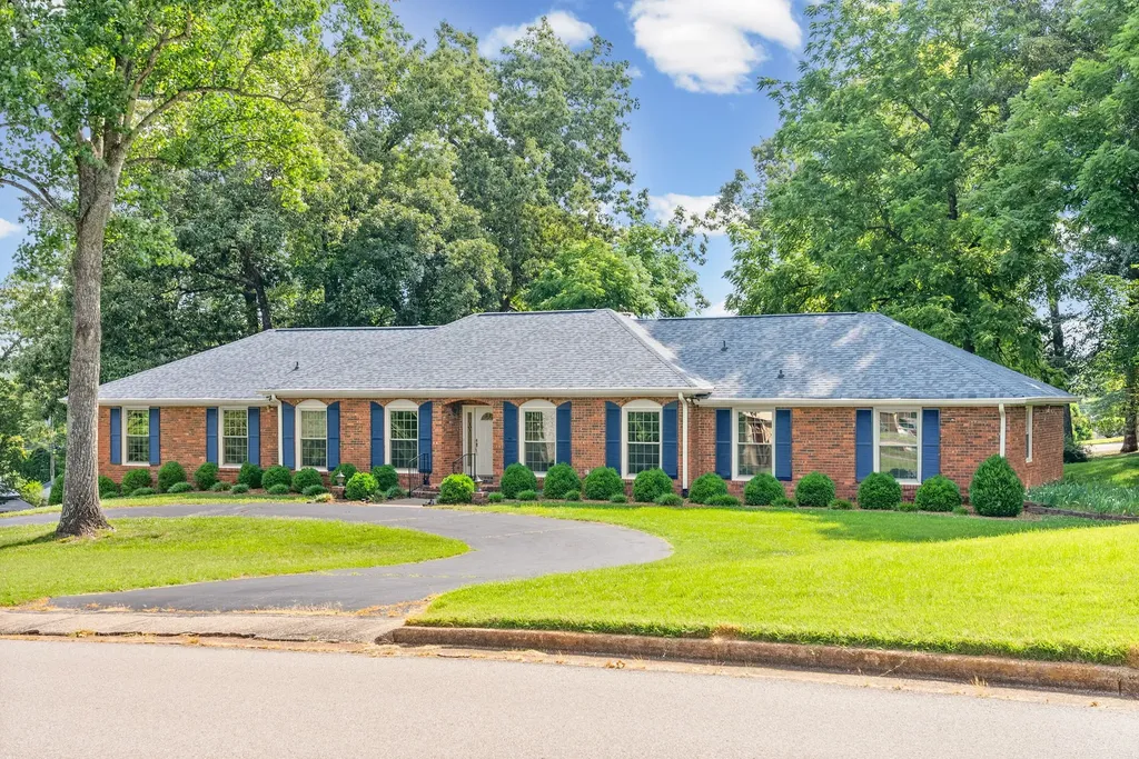 409 Idlewood Drive Clarksville TN 37043