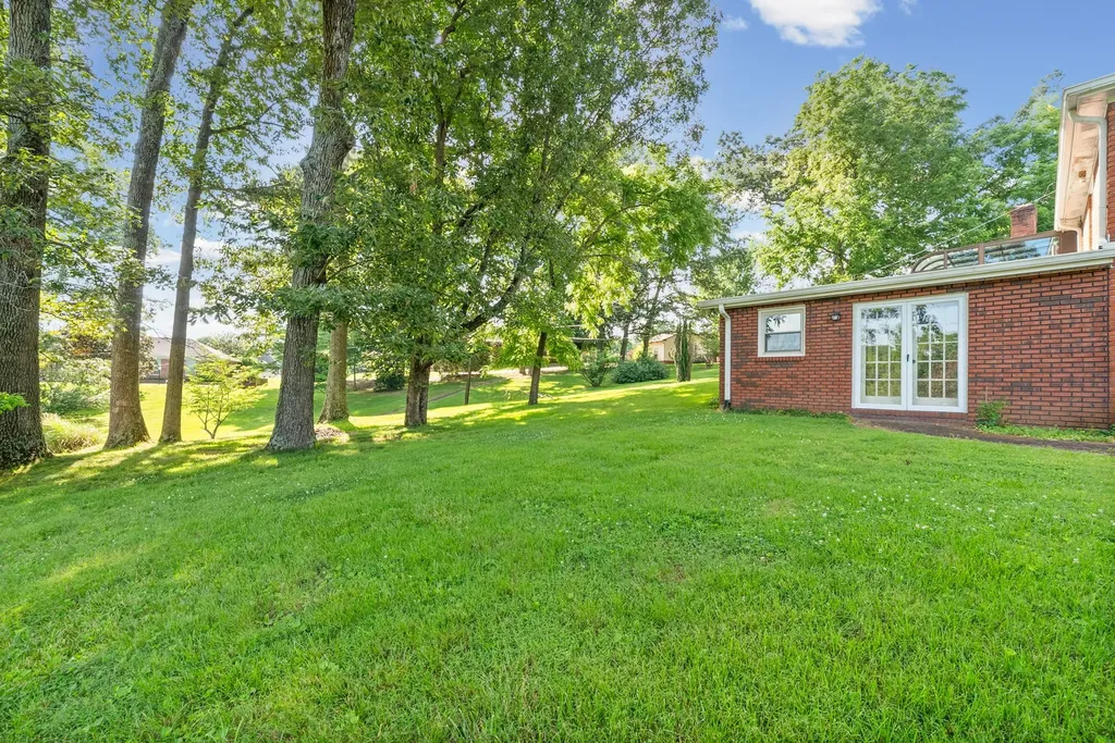 409 Idlewood Drive Clarksville TN 37043