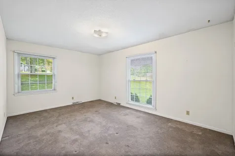 409 Idlewood Drive Clarksville TN 37043