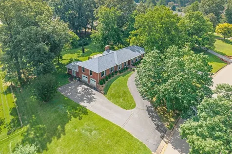 409 Idlewood Drive Clarksville TN 37043