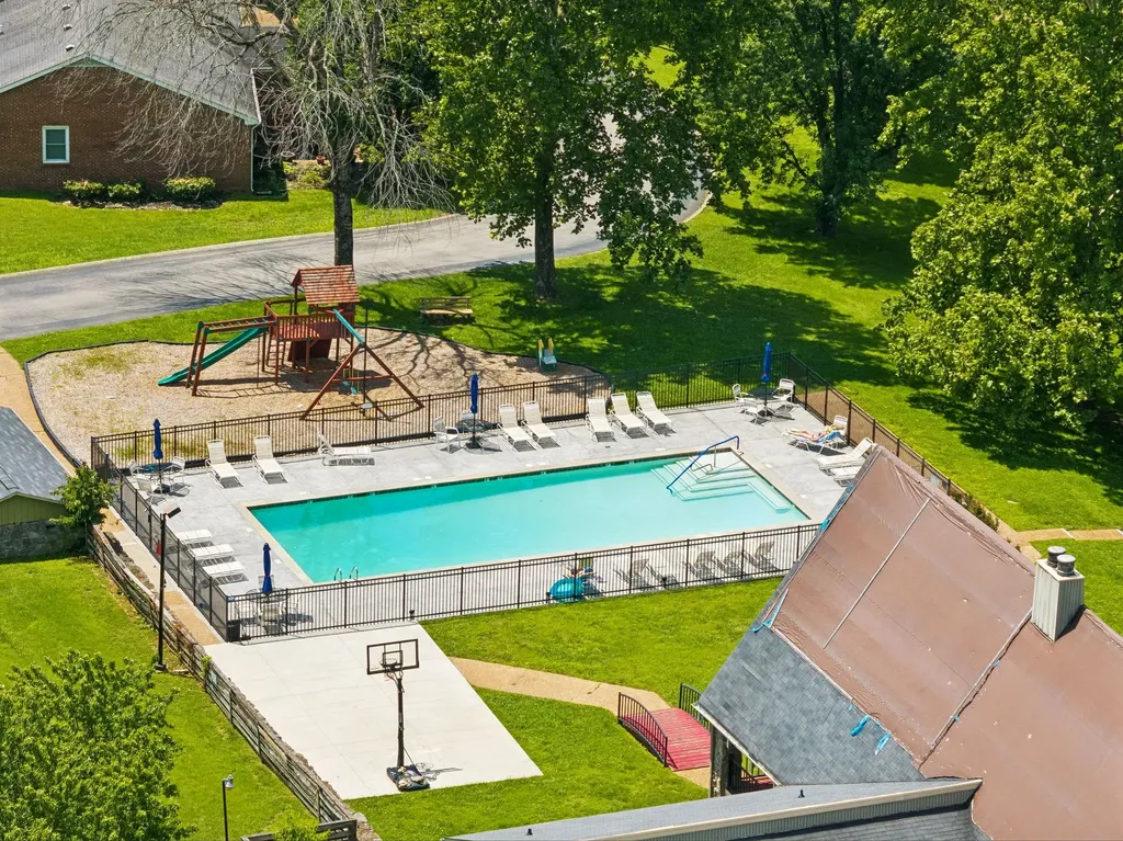 1621 Old Fowlkes Drive Brentwood TN 37027