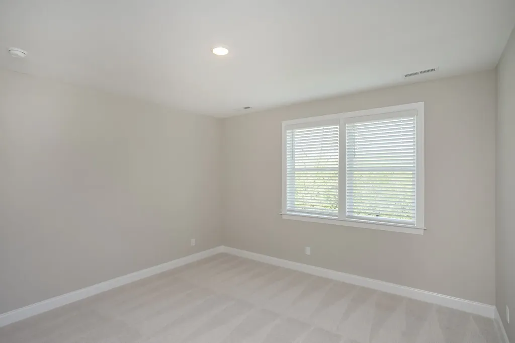 1932 Harmony Drive Spring Hill TN 37174