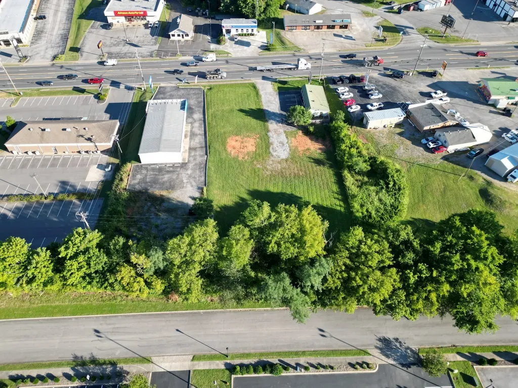 2163 Wilma Rudolph Boulevard Clarksville TN 37040