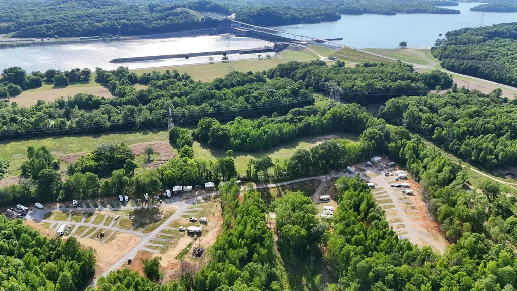 8415 River Road Decatur TN 37322