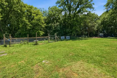 1024 Lynndale Drive Castalian Springs TN 37031
