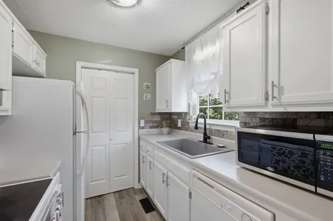 1024 Lynndale Drive Castalian Springs TN 37031