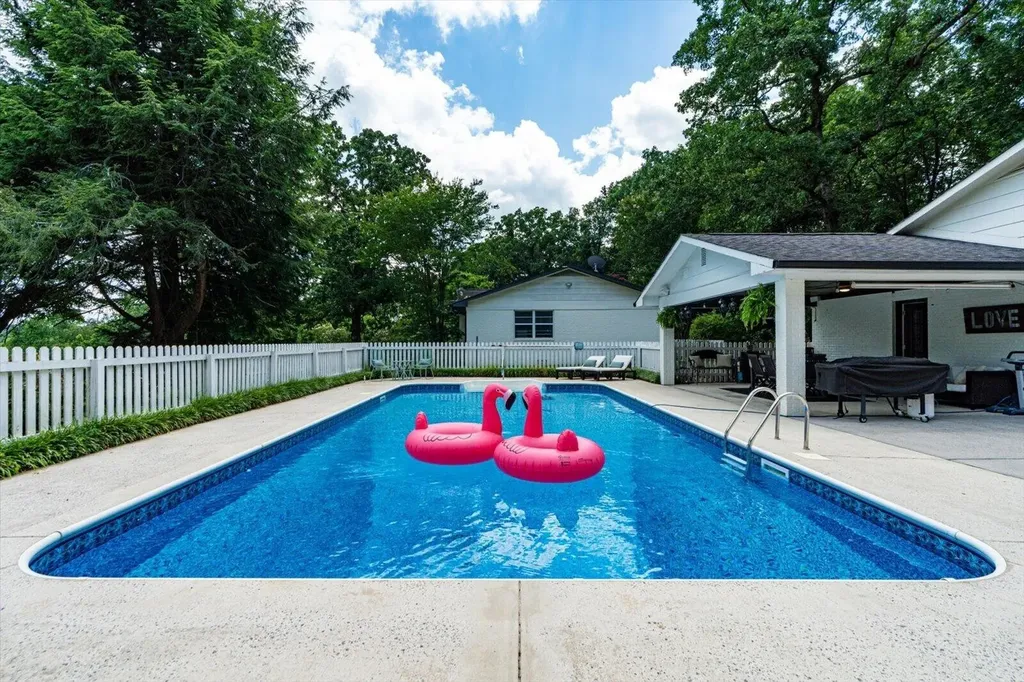134 County Road 25 Riceville TN 37370