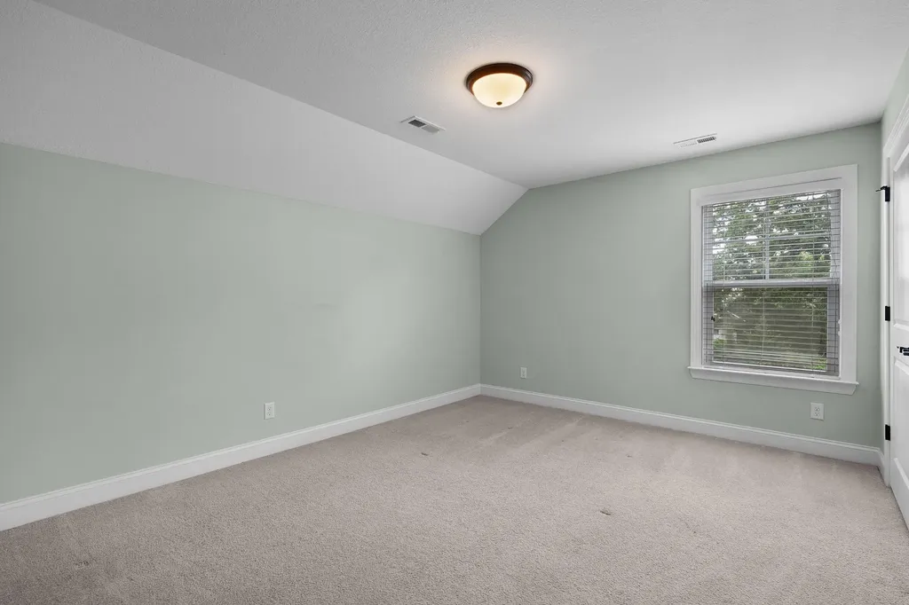 1406 Bridgeview Drive Chattanooga TN 37415