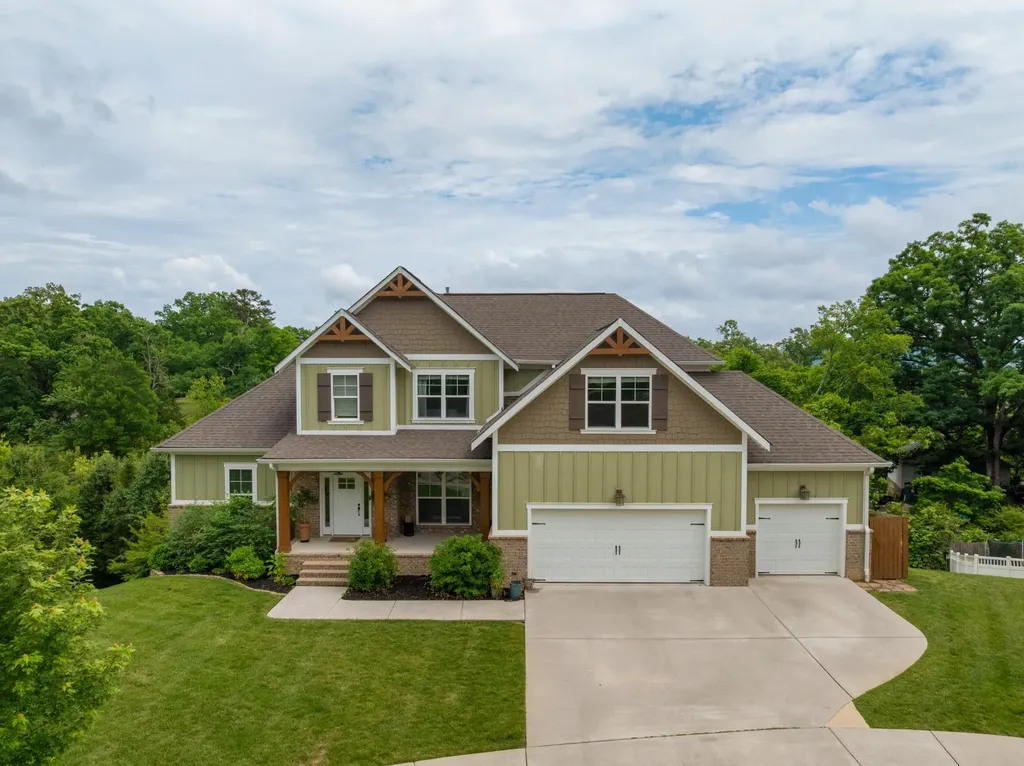 1406 Bridgeview Drive Chattanooga TN 37415