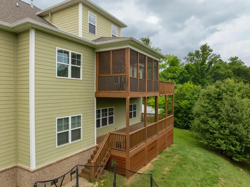 1406 Bridgeview Drive Chattanooga TN 37415