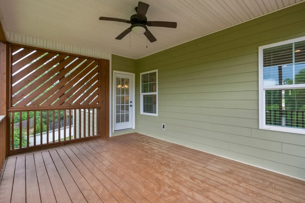 1406 Bridgeview Drive Chattanooga TN 37415
