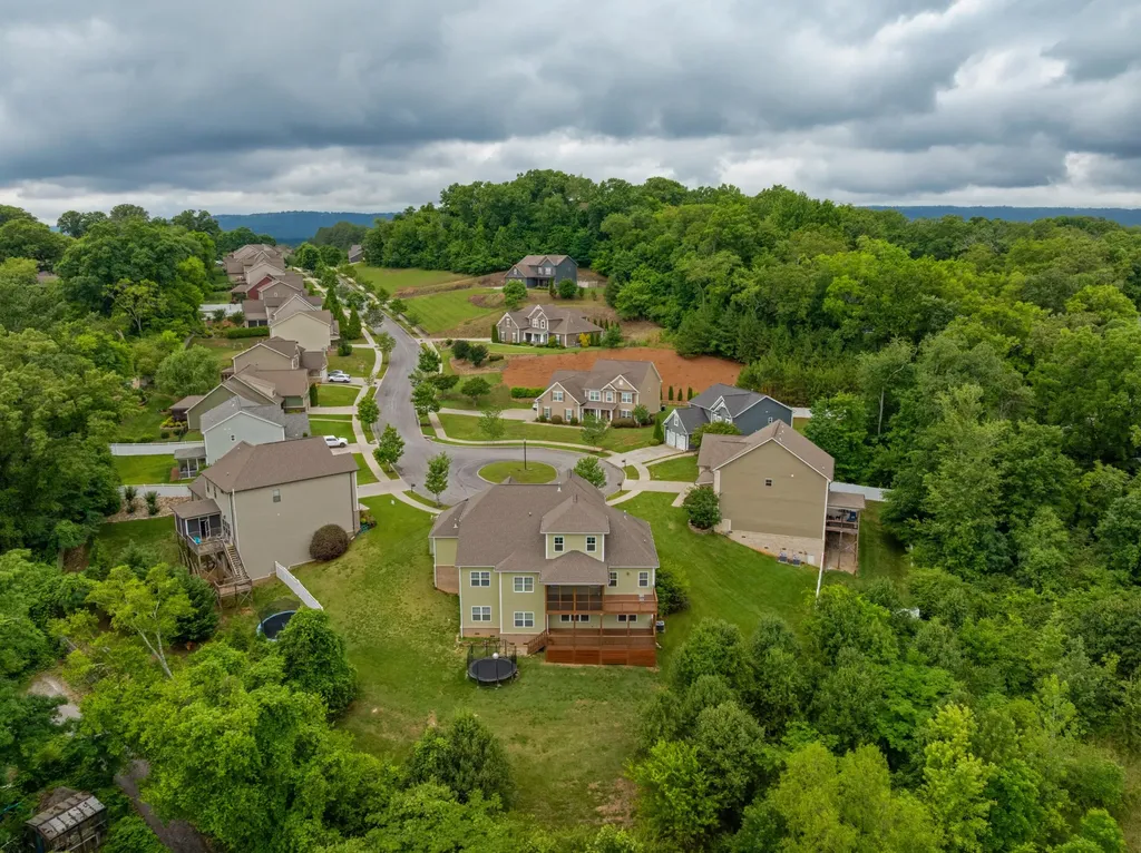 1406 Bridgeview Drive Chattanooga TN 37415