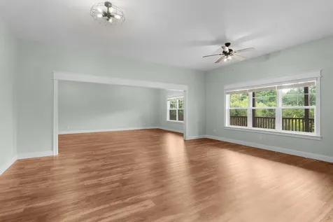 1406 Bridgeview Drive Chattanooga TN 37415