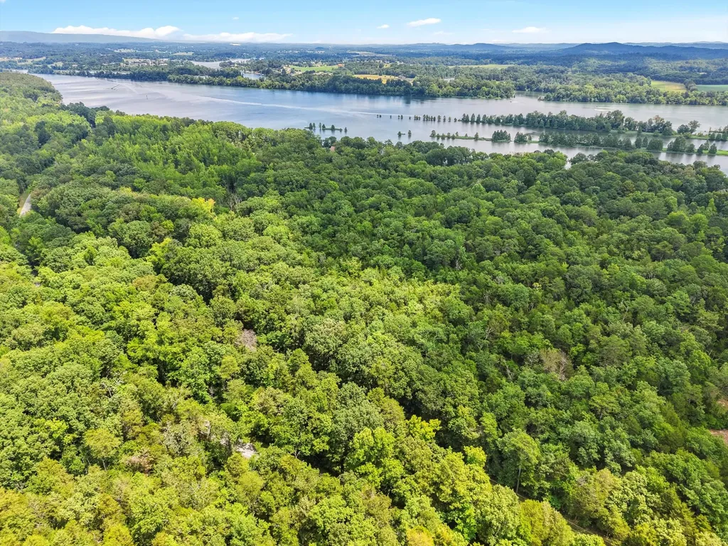 30 Armstrong Ferry Road Decatur TN 37322