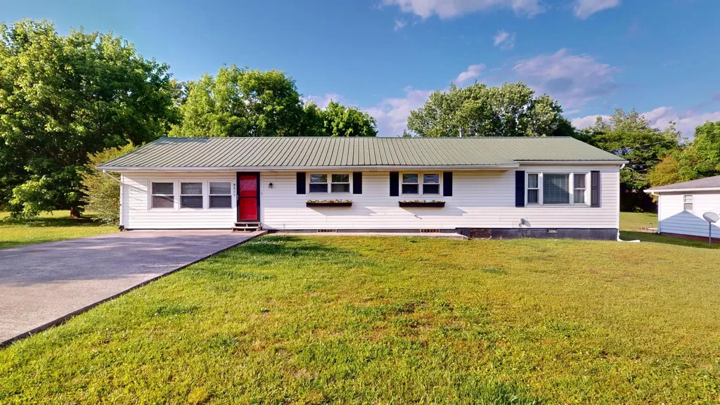 2307 Edgemon Street, SE Cleveland TN 37323