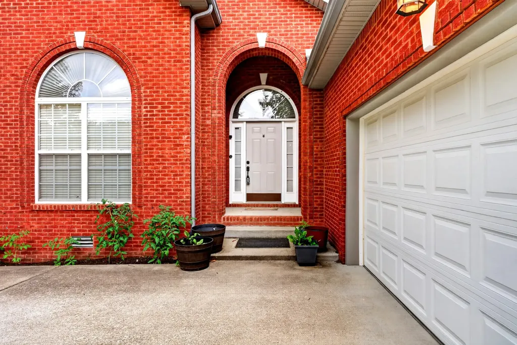 2610 Morrison Lane Clarksville TN 37040