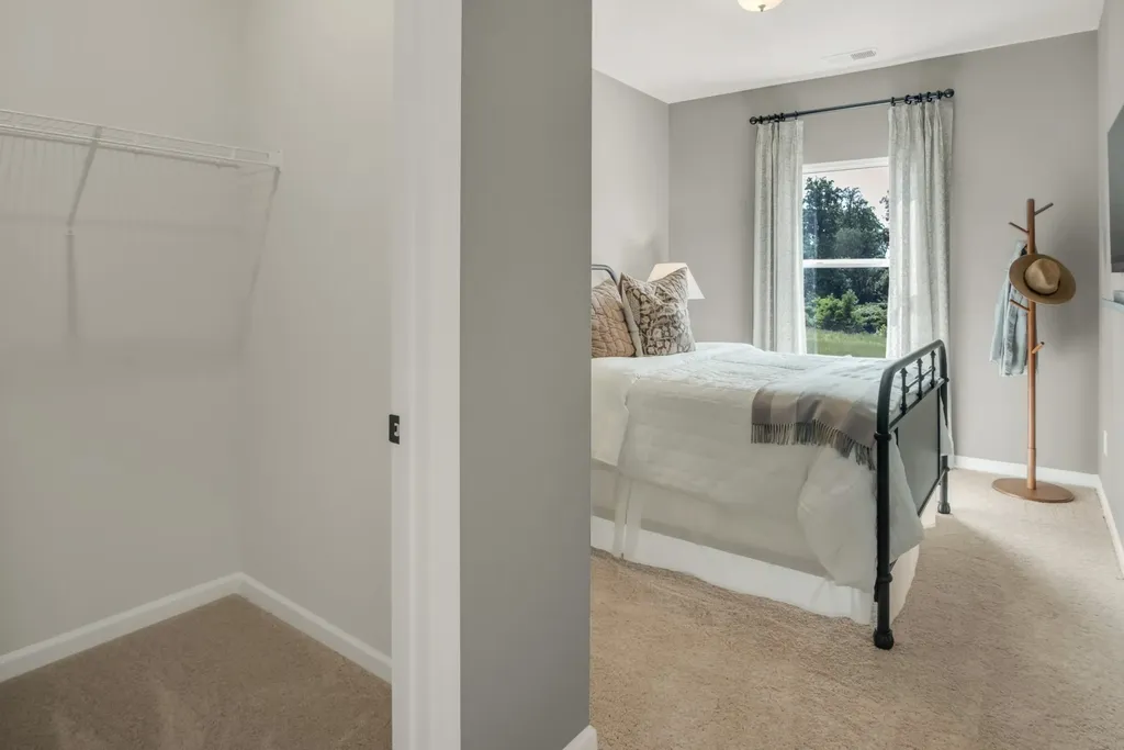 1362 English Oak Drive Clarksville TN 37043
