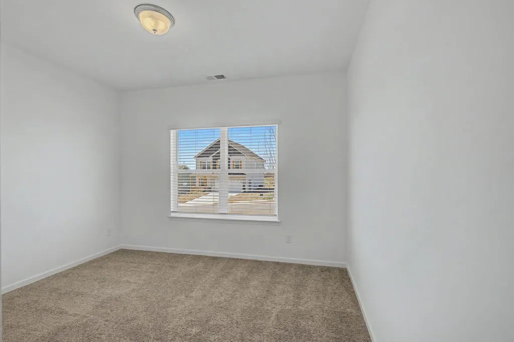 1361 English Oak Drive Clarksville TN 37043