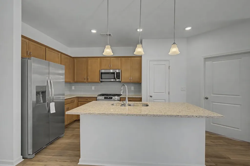 1361 English Oak Drive Clarksville TN 37043