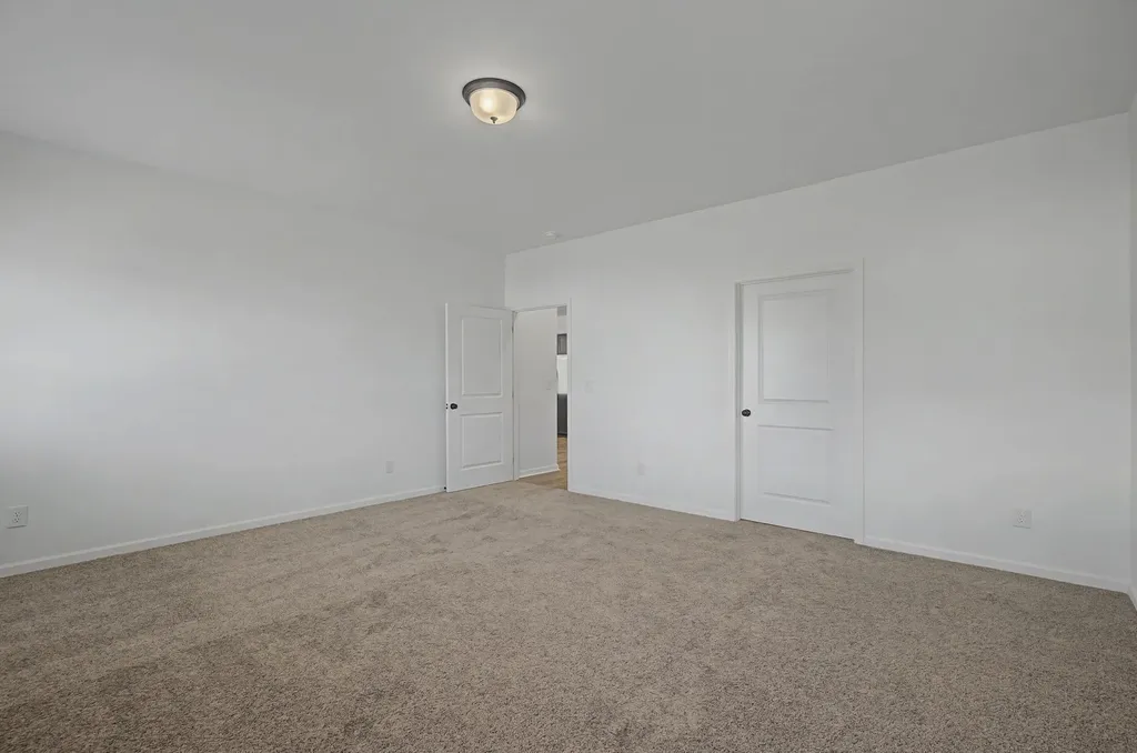 1353 English Oak Drive Clarksville TN 37043