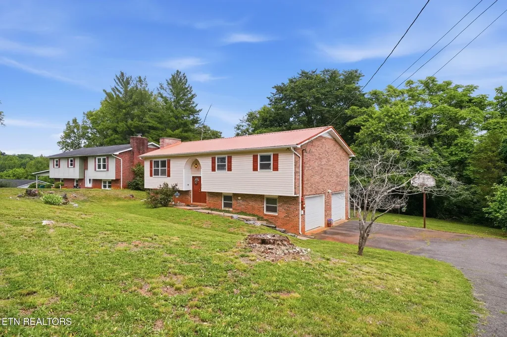 236 Royal Drive Kingsport TN 37663
