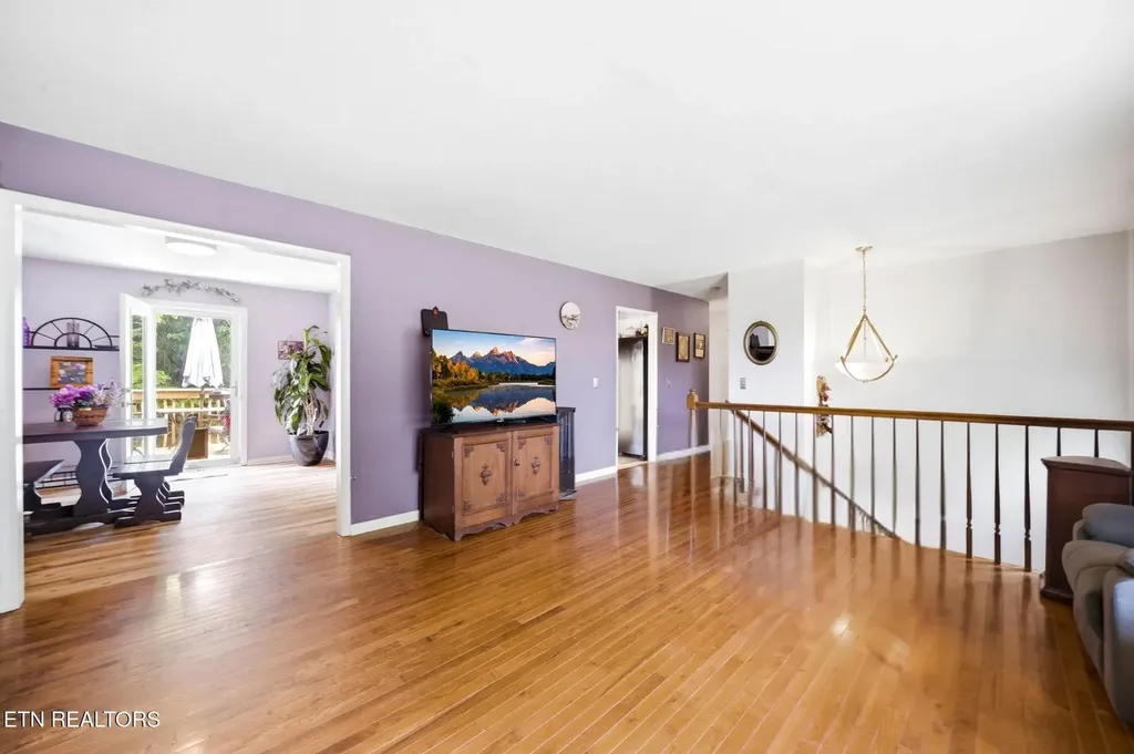 236 Royal Drive Kingsport TN 37663