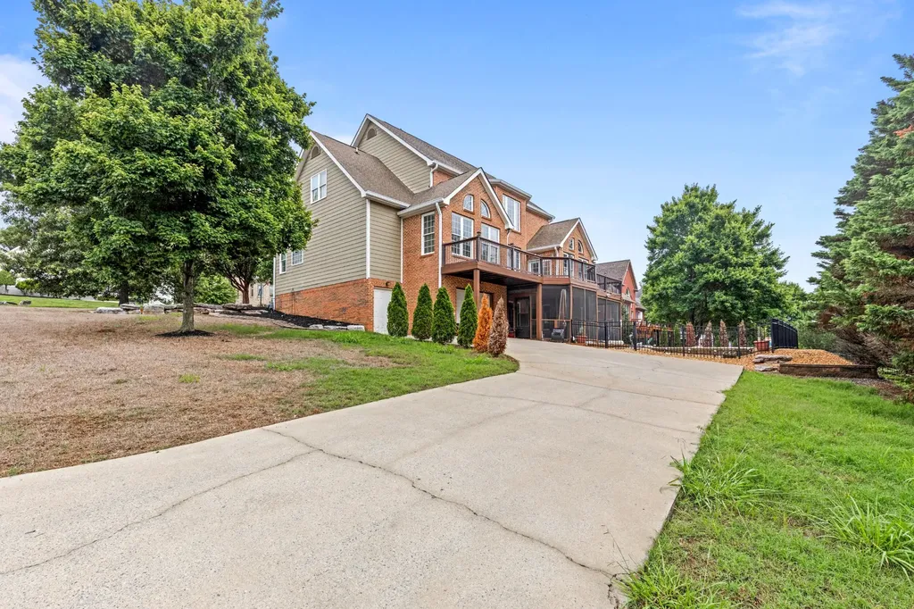 7416 Splendid View Drive Ooltewah TN 37363