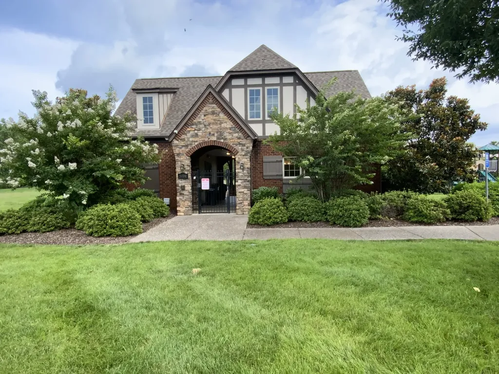 4216 Stone Hall Boulevard Hermitage TN 37076