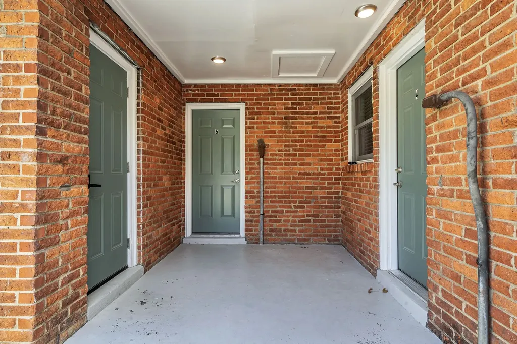 627 Shelby Avenue Nashville TN 37206