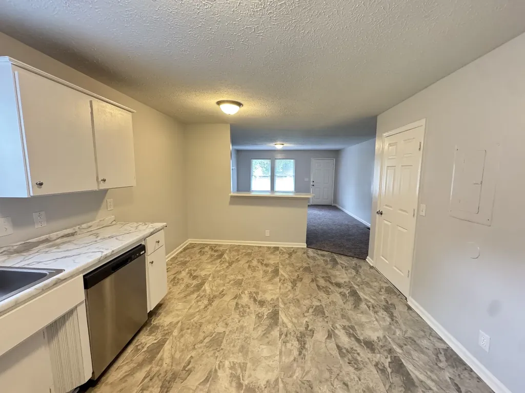 3225 Lakeford Drive Nashville TN 37214