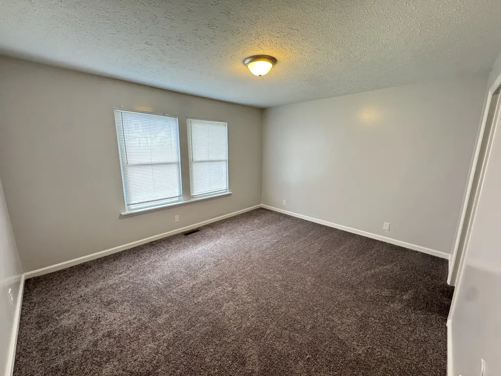 3225 Lakeford Drive Nashville TN 37214
