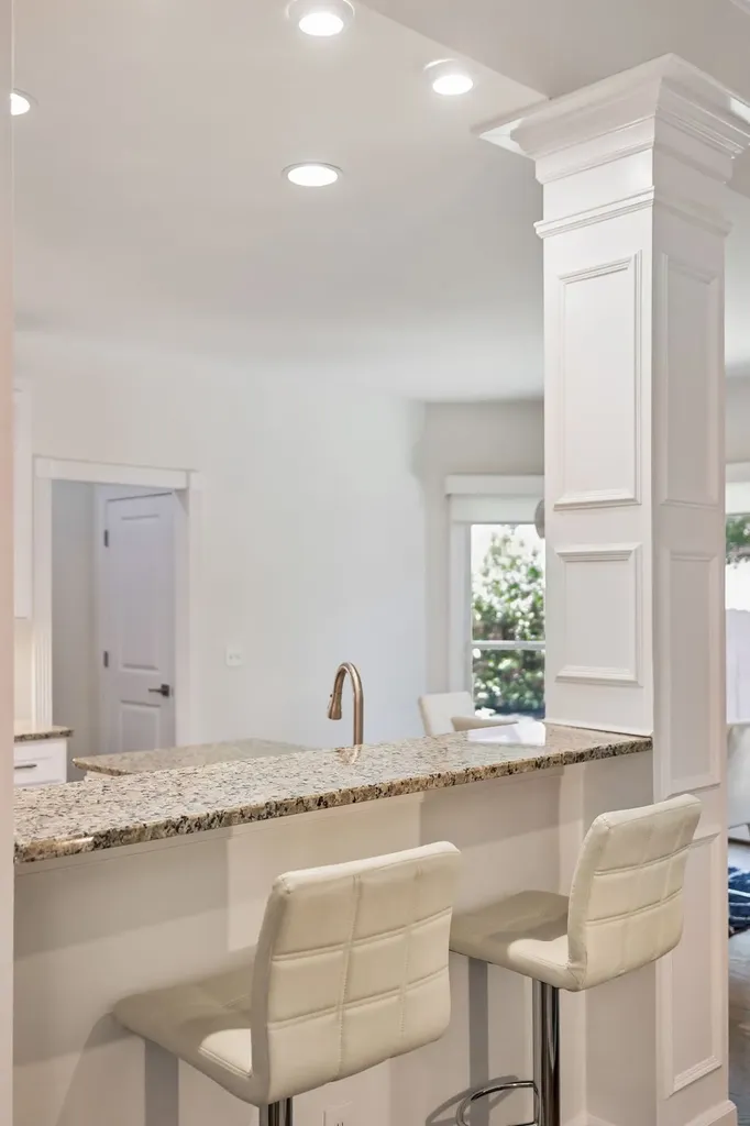 5136 Ravens Glen Nashville TN 37211