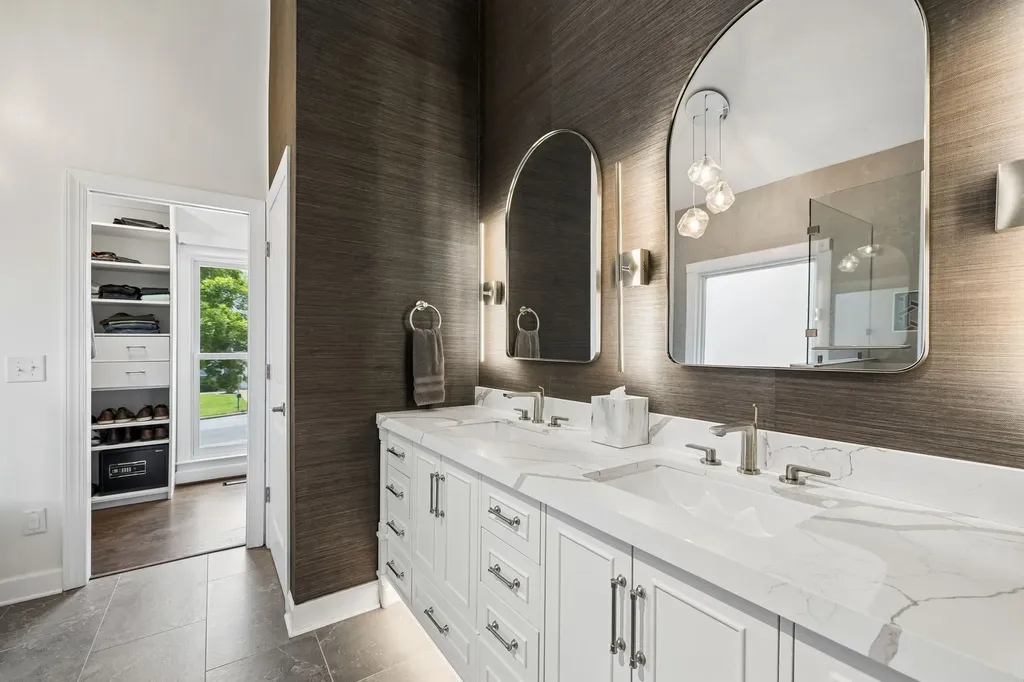 5136 Ravens Glen Nashville TN 37211