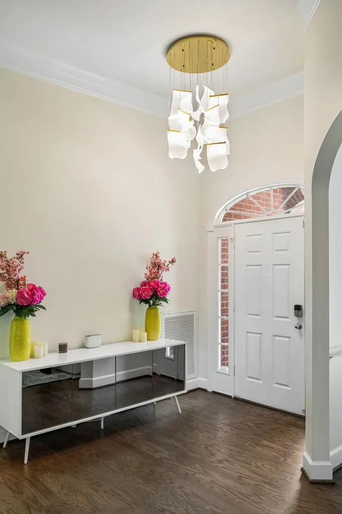 5136 Ravens Glen Nashville TN 37211