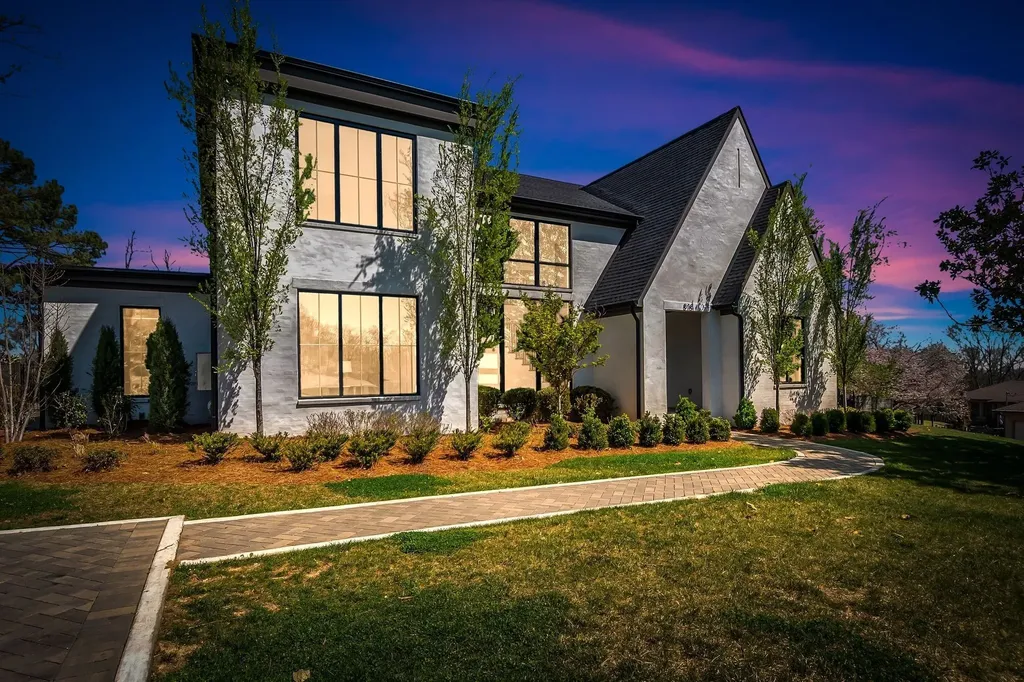 818 Brentview Drive Nashville TN 37220