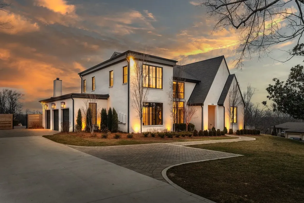 818 Brentview Drive Nashville TN 37220