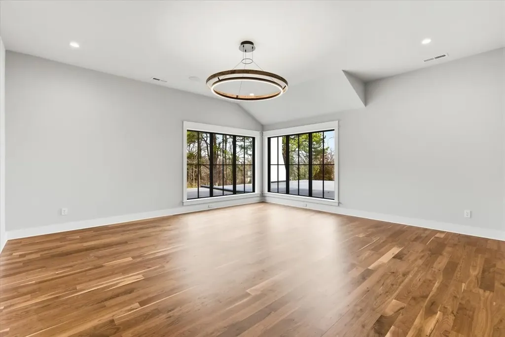 818 Brentview Drive Nashville TN 37220