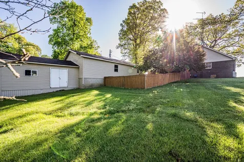 151 Baggett Lane Greenville KY 42345