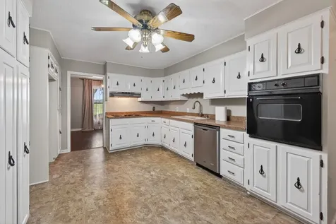 151 Baggett Lane Greenville KY 42345