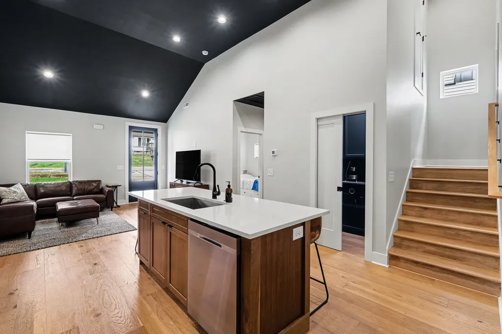 510 Newton Avenue Nashville TN 37209